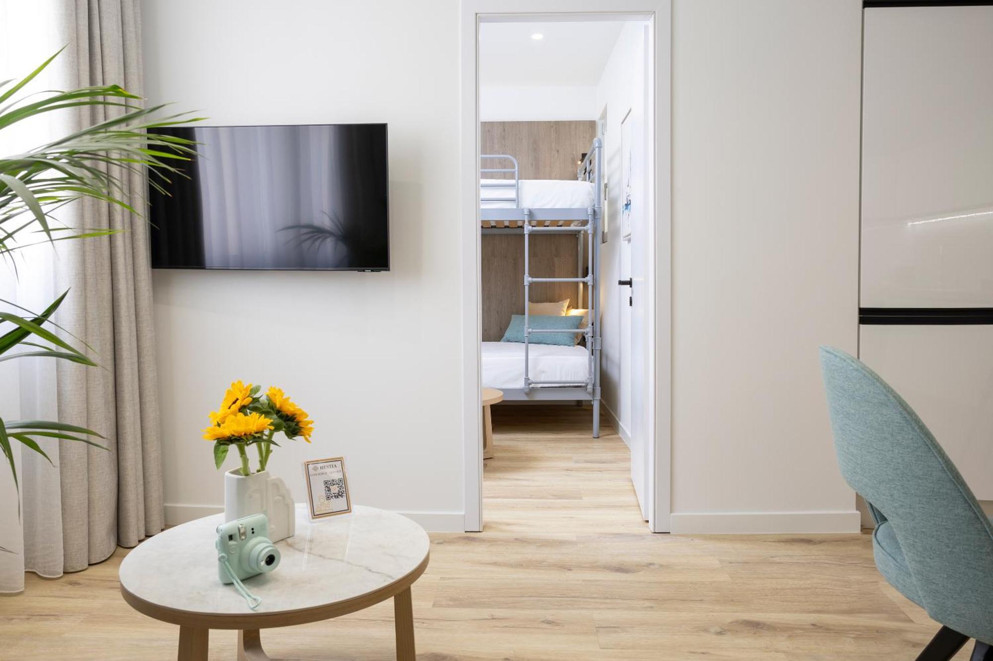 Hestia - Asklipiou 9 Aparthotel Атина Екстериор снимка